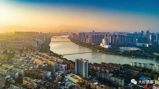 江西，梦想之翼翱翔的蓝天之境